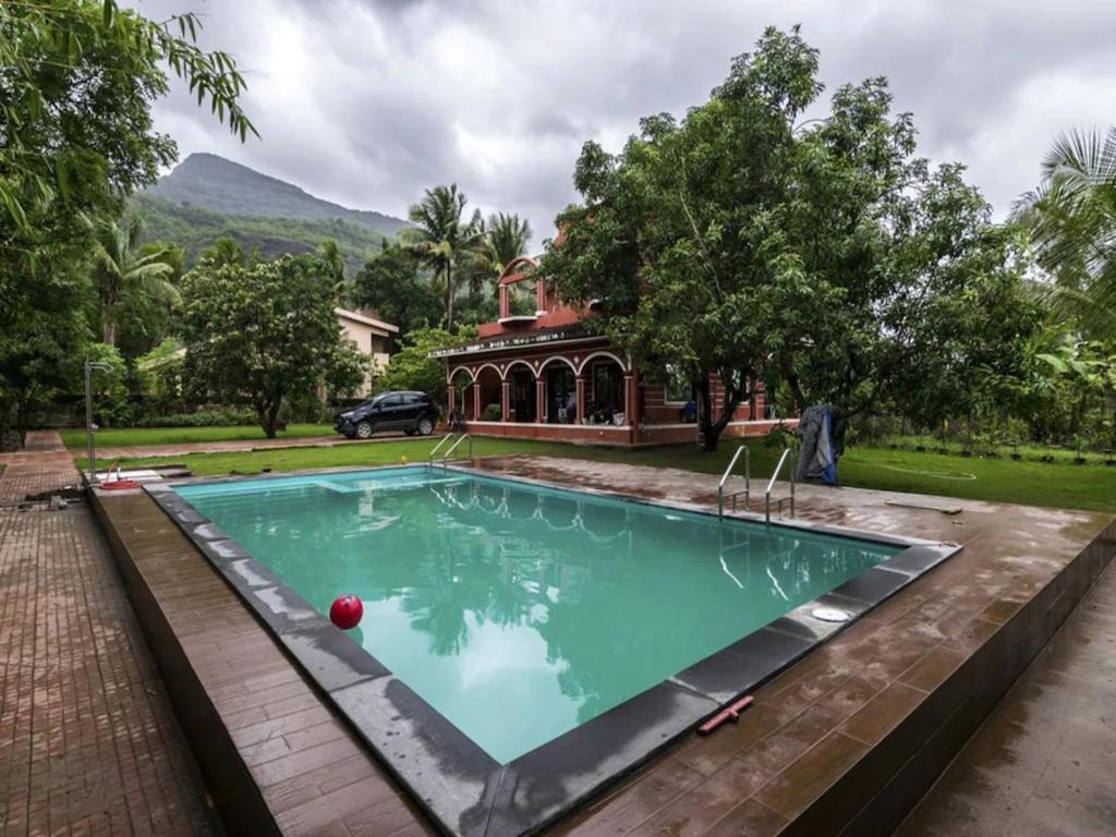 Villa Red House 3Bhk à Karjat Extérieur photo